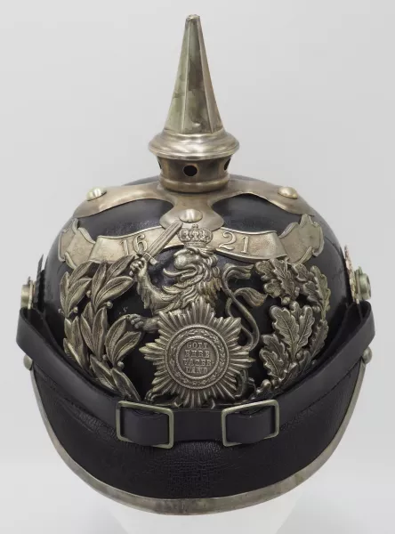 Hessen 115th Leib-Infantry Enlisted Pickelhaube Visuel 1 principal